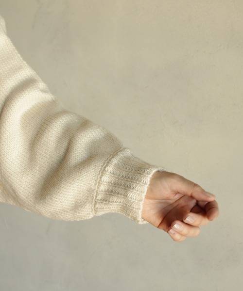 kese-moi（ケセモイ）の「タートル変形プルオーバー（ニット/セーター・レディース・グレー/ブラック/オフホワイト・FREE）」の7枚目の写真