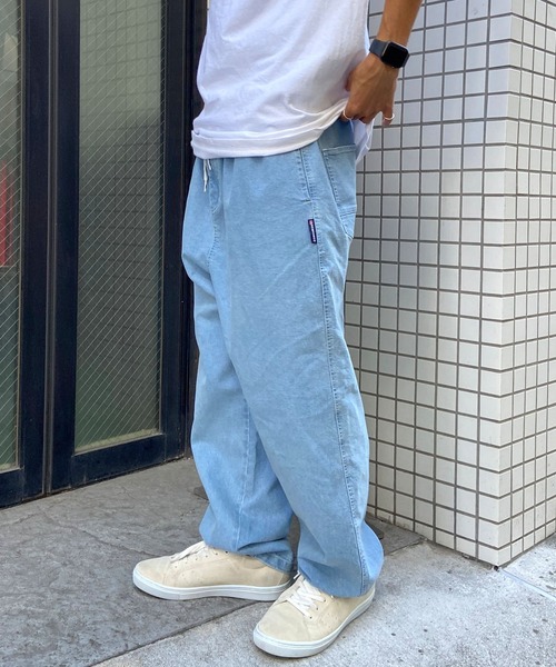 DC(ディーシー)の「DC/ディーシー デニムパンツ ワンポイント ワイドシルエット DPT241007(デニムパンツ・メンズ・スミクロ/ライトインディゴブルー/インディゴブルー・XL/M/L)」の7枚目の写真