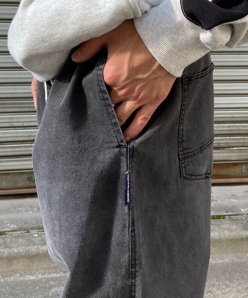 DC(ディーシー)の「DC/ディーシー デニムパンツ ワンポイント ワイドシルエット DPT241007(デニムパンツ・メンズ・スミクロ/ライトインディゴブルー/インディゴブルー・XL/M/L)」の17枚目の写真