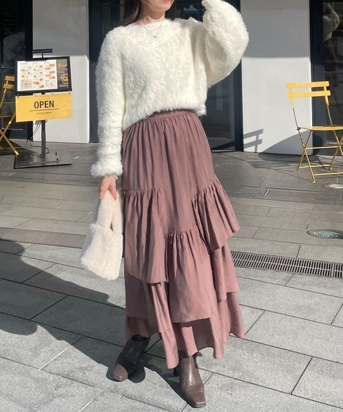 mysty woman(ミスティウーマン)の「フェザークルーネックプルオーバー 994624(ニット/セーター・レディース・ピンク系その他/オフホワイト/グレー/ベージュ系その他・FREE)」の5枚目の写真