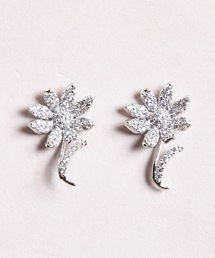 Zoule ゾーラ:petit margaret　ピアス