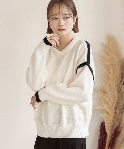 ad thie（アドティエ）の「ゆったり・クルーネック 配色ラインデザインニット（ニット/セーター・レディース・グレー/オフホワイト・FREE）」の10枚目の写真