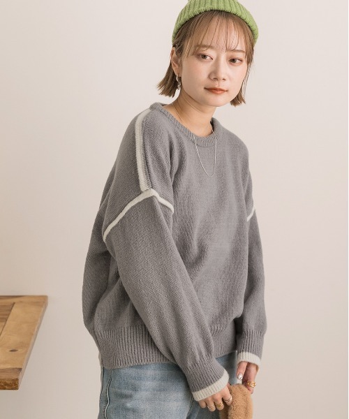 ad thie（アドティエ）の「ゆったり・クルーネック 配色ラインデザインニット（ニット/セーター・レディース・グレー/オフホワイト・FREE）」の15枚目の写真