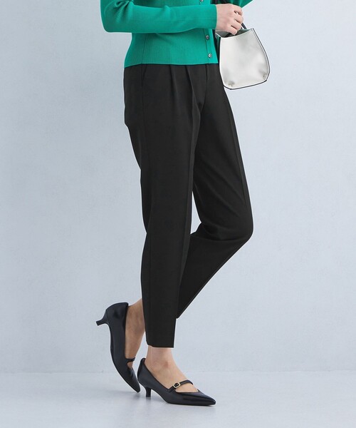 green label relaxing（グリーンレーベルリラクシング）の「サラフール テーパード パンツ -マシンウォッシャブル・ストレッチ・防シワ・UVカット-◇No06◇（スラックス・レディース・ライトグレー/ブラック/ネイビー/ベージュ・34/46/44/42/40/38/36）」の14枚目の写真