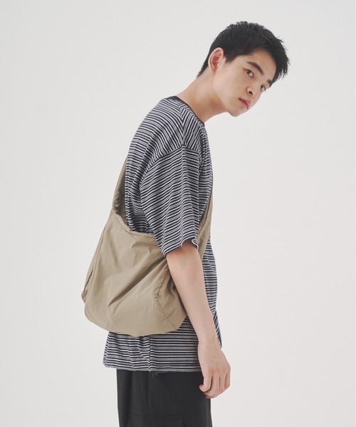 セール】YOEL - nylon shoulder bag / ナイロンショルダーバック