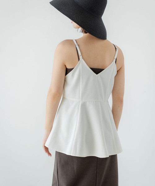 rectangle（レクタングル）の「ペプラムフレアキャミソール（キャミソール・レディース・ブラック/アイボリー・FREE）」の22枚目の写真