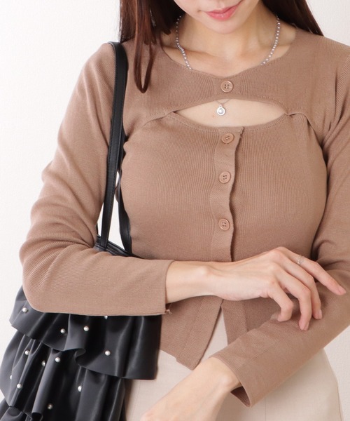 Lace Ladies(レースレディース)の「フロント ボタン カットアウト デザイン トップス(その他トップス・レディース・ブラック/ブラウン・FREE)」の1枚目の写真