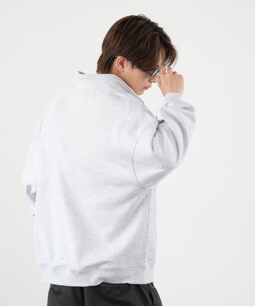 SIDEWAY STANCE（サイドウェイスタンス）の「【SIDEWAY STANCE】ワンポイント 刺しゅう スウェット ハーフジップトレーナー（スウェット・メンズ・グレー/ブラック/ブラック系/グレー系/ライトグレー/ライトグレー系/ブラック系1/ネイビー系1/グレー系1/ネイビー/ネイビー系・MEDIUM/LARGE/X-LARGE/SMALL）」の16枚目の写真