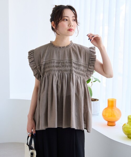 FREAK'S STORE（フリークスストア）の「限定展開　インド ボイル ピンタック ギャザー フリル ブラウス（ピンタックブラウス）（シャツ/ブラウス・レディース・ブルーグリーン/ブラック/ラベンダー/モカ/オフホワイト・ﾌﾘ-）」の17枚目の写真