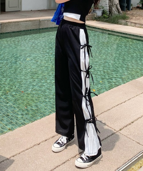SHEPP（シープ）の「サイドリボン スリット プリーツ ストレートパンツ（その他パンツ・レディース・ブラック・M/L/XL）」の7枚目の写真