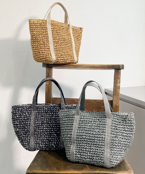 fredy emue（フレディエミュ）の「ラメテープペーパートートバッグ（トートバッグ・レディース・ベージュ/グレー/ブラック・FREE）」の9枚目の写真