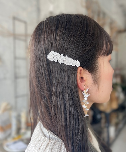 m.soeur（エムスール）の「ランタナのクリアヘアピン（ヘアピン・レディース・ホワイト/ピンク・FREE）」の3枚目の写真