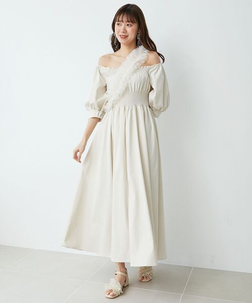 MAJESTIC LEGON（マジェスティックレゴン）の「前後2wayシャーリングワンピース（ワンピース・レディース・ブラック/アイボリー/ライトグレー・MEDIUM）」の7枚目の写真