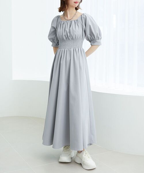 MAJESTIC LEGON（マジェスティックレゴン）の「前後2wayシャーリングワンピース（ワンピース・レディース・ブラック/アイボリー/ライトグレー・MEDIUM）」の13枚目の写真