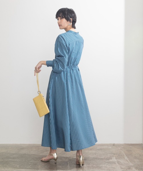 Eimee Law（エイミーロウ）の「ストライプシャツワンピース（シャツワンピース・レディース・ダークグリーン/ブルー/ライトグレー・38）」の20枚目の写真