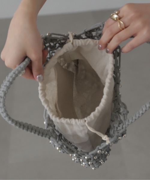 FREE'S MART（フリーズマート）の「◆マクラメトート（ハンドバッグ・レディース・ホワイト/ライトグリーン・ﾌﾘ-）」の7枚目の写真