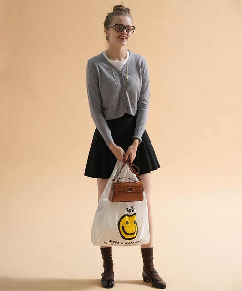 sara&cake(サラアンドケイク)の「Vネックカーディガン(カーディガン/ボレロ・レディース・ブルー系/ピンク系/ベージュ系/ホワイト/グレー系・FREE)」の6枚目の写真