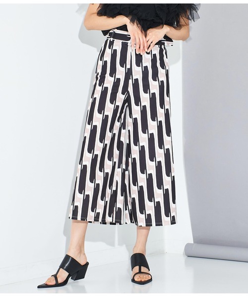 Settimissimo（セッティミッシモ）の「ITALY ジオメトリック柄 友布ベルト付 クロップドパンツ（その他パンツ・レディース・ブラック/ピンク・FREE）」の17枚目の写真