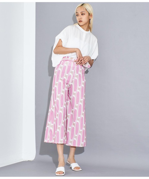 Settimissimo（セッティミッシモ）の「ITALY ジオメトリック柄 友布ベルト付 クロップドパンツ（その他パンツ・レディース・ブラック/ピンク・FREE）」の16枚目の写真