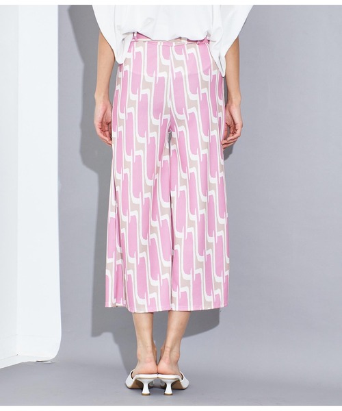 Settimissimo（セッティミッシモ）の「ITALY ジオメトリック柄 友布ベルト付 クロップドパンツ（その他パンツ・レディース・ブラック/ピンク・FREE）」の4枚目の写真