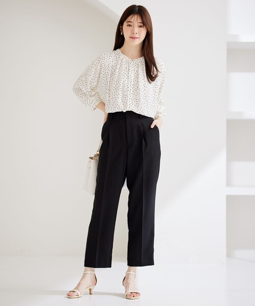 ANY SIS(エニィスィス)の「ドライタッチクール テーパードパンツ(その他パンツ・レディース・ブラック系/ベージュ系/グレー系3・1/2/3)」の17枚目の写真
