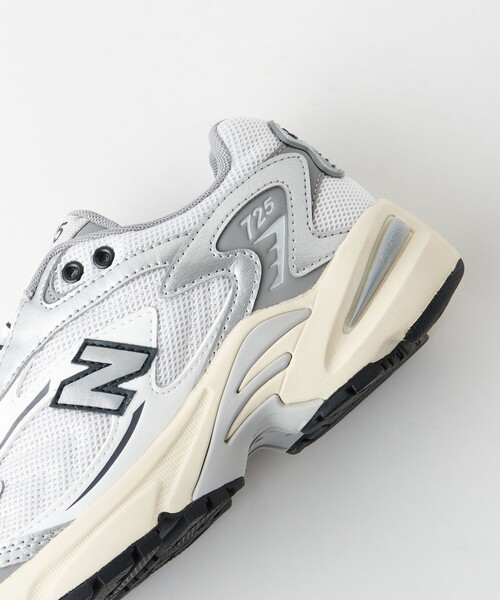 【新品】 New Balance 725 シルバー/ホワイト スニーカー24.5 New Balance☆ML725B ニューバランス 725 ホワイト シルバー