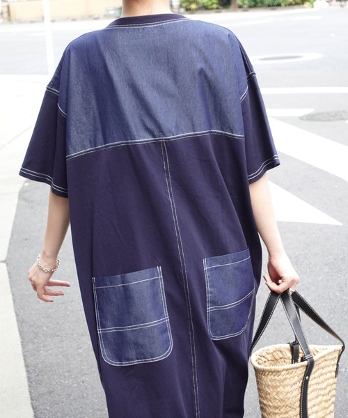 CORNERS(コーナーズ)の「配色ステッチオーバーサイズ半袖Tシャツワンピース(ワンピース・レディース・チャコールグレー/グレイッシュベージュ/イエロー/ネイビー/ブルー/ブラック・FREE)」の13枚目の写真