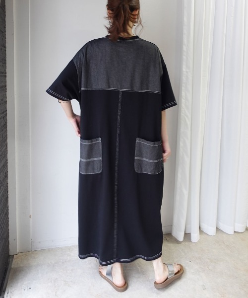 CORNERS(コーナーズ)の「配色ステッチオーバーサイズ半袖Tシャツワンピース(ワンピース・レディース・チャコールグレー/グレイッシュベージュ/イエロー/ネイビー/ブルー/ブラック・FREE)」の20枚目の写真