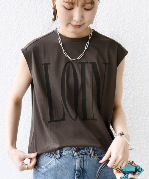 SHIPS(シップス)の「ローズペトール フレンチスリーブ プリント TEE(Tシャツ/カットソー・レディース・ブラウン/ホワイト/ダークグレー・ONE SIZE)」の3枚目の写真