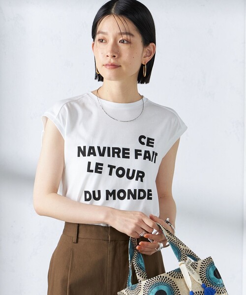 SHIPS(シップス)の「ローズペトール フレンチスリーブ プリント TEE(Tシャツ/カットソー・レディース・ブラウン/ホワイト/ダークグレー・ONE SIZE)」の4枚目の写真