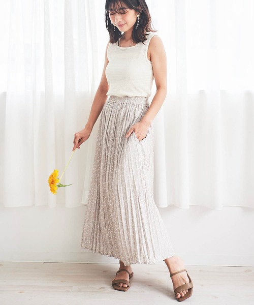mil(ミル)の「【150㎝前後の小柄さんサイズ】シボスクエアネックタンクトップ【さらりと涼しい】(タンクトップ・レディース・セージグリーン/ブラック/チャコールグレー/アイボリー・XS/S)」の22枚目の写真