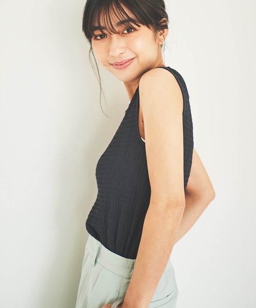 mil(ミル)の「【150㎝前後の小柄さんサイズ】シボスクエアネックタンクトップ【さらりと涼しい】(タンクトップ・レディース・セージグリーン/ブラック/チャコールグレー/アイボリー・XS/S)」の14枚目の写真