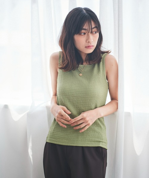 mil(ミル)の「【150㎝前後の小柄さんサイズ】シボスクエアネックタンクトップ【さらりと涼しい】(タンクトップ・レディース・セージグリーン/ブラック/チャコールグレー/アイボリー・XS/S)」の5枚目の写真