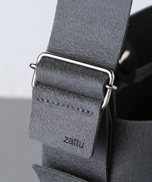 美品 zattu ザッツ ナイロン ショルダーバッグ バッグ HEEDO-LQ zattu（ザッツ）の「＜zattu＞ HEEDO-LQ/ショルダーバッグ