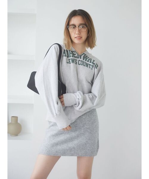 Ungrid（アングリッド）の「ダメージデザインロゴルーズパーカー（パーカー・レディース・グリーン/ライトグレー/パープル・FREE）」の4枚目の写真