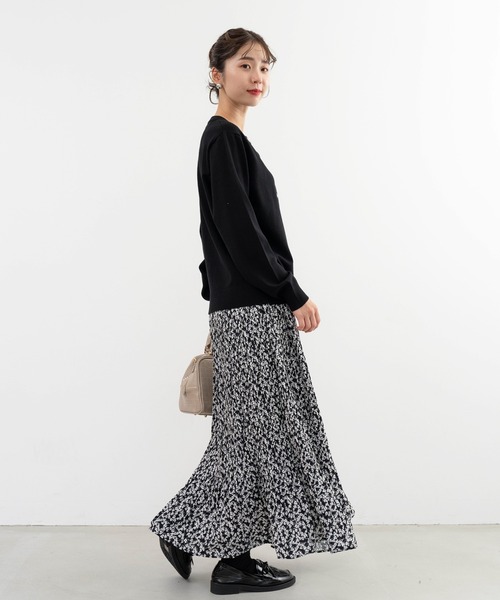 ANNA LUNA(アンナルナ)の「【ANNA LUNA】脱マンネリ!大人上品なビジューボタンカーディガン(カーディガン/ボレロ・レディース・ブラック/ベージュ・MEDIUM/LARGE)」の21枚目の写真