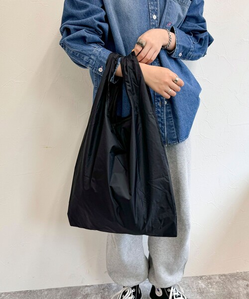 fredy emue（フレディエミュ）の「【Drifter/ドリフター】 POCKETABLE TOTE（トートバッグ・レディース・グリーン系その他3/ブラック・FREE）」の2枚目の写真