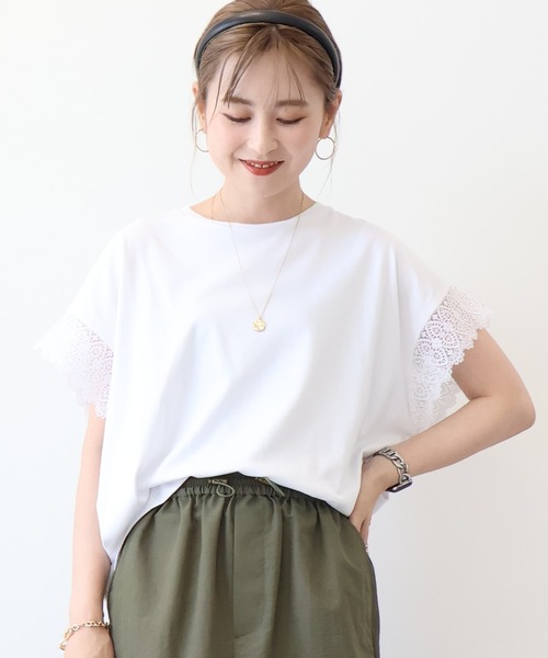 AMERICAN HOLIC(アメリカンホリック)の「レーススリーブカットプルオーバー(Tシャツ/カットソー・レディース・ブラック/オフホワイト/ブルー・M/L)」の2枚目の写真