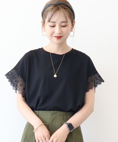 AMERICAN HOLIC(アメリカンホリック)の「レーススリーブカットプルオーバー(Tシャツ/カットソー・レディース・ブラック/オフホワイト/ブルー・M/L)」の1枚目の写真
