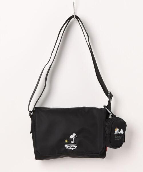 Manhattan Portage（マンハッタンポーテージ）の「Whitehall Shoulder Bag PEANUTS FW2024（ショルダーバッグ・レディース・ブラック・SMALL）」の14枚目の写真
