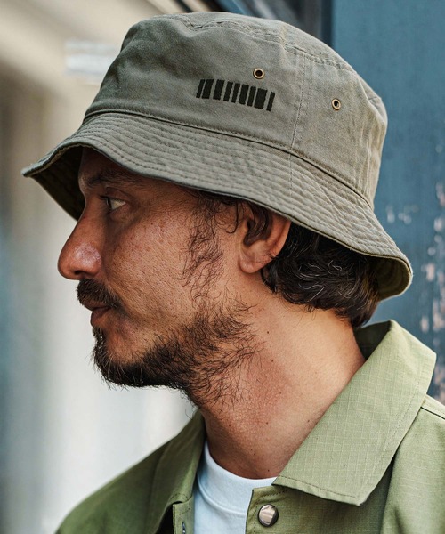 felkod（フィルコッド）の「mko12338-Barcode Embroidery Bucket Hat