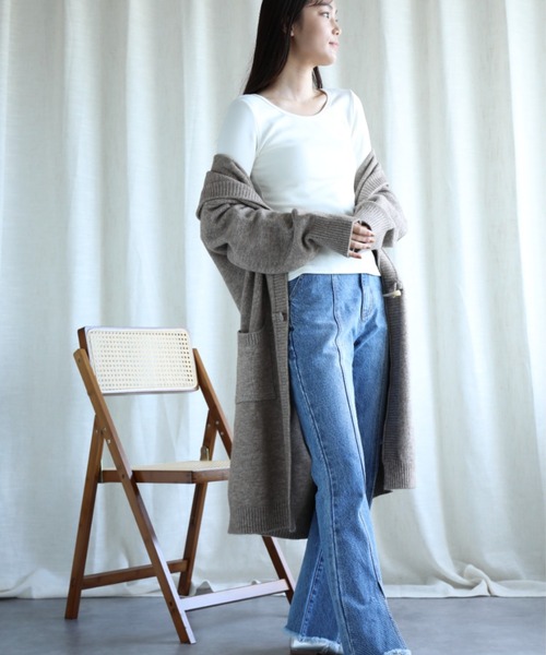 aimoha（アイモハ）の「【Aimoha】Uネック裏起毛インナートップス (AW) (LV)（Tシャツ/カットソー・レディース・ベージュ/ブラウン/ホワイト/ブラック・SMALL/MEDIUM/LARGE/X-LARGE/XX-LARGE）」の21枚目の写真