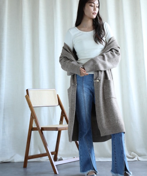 aimoha（アイモハ）の「【Aimoha】Uネック裏起毛インナートップス (AW) (LV)（Tシャツ/カットソー・レディース・ベージュ/ブラウン/ホワイト/ブラック・SMALL/MEDIUM/LARGE/X-LARGE/XX-LARGE）」の20枚目の写真