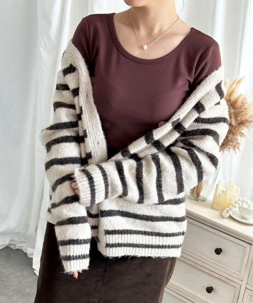 aimoha(アイモハ)の「【Aimoha】Uネック裏起毛インナートップス (AW) (LV)(Tシャツ/カットソー・レディース・ベージュ/ブラウン/ホワイト/ブラック・SMALL/MEDIUM/LARGE/X-LARGE/XX-LARGE)」の15枚目の写真