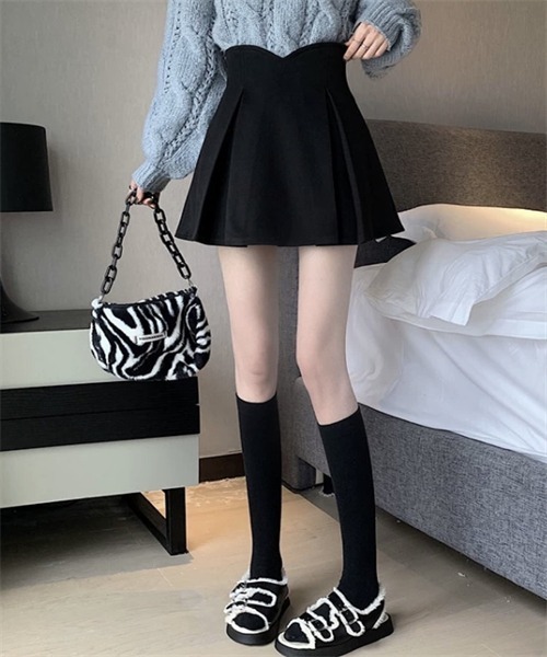 Dream garden（ドリームガーデン）の「ボックスタックハイウエストフレアミニスカート（スカート・レディース・ブラック/ブラウン・S/M/L/XL/2XL/3XL）」の17枚目の写真