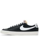 NIKE(ナイキ)の「シューズ(スニーカー)」