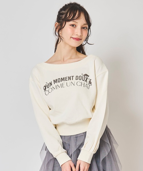 31 Sons de mode(トランテアン ソン ドゥ モード)の「ネコロゴオフショルプルオーバー(Tシャツ/カットソー・レディース・オフホワイト/ピンク/ライトグレー/ネイビー・フリー)」の1枚目の写真