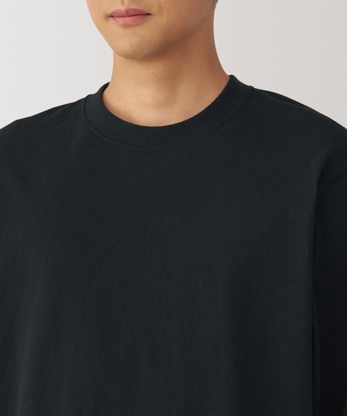 無印良品（ムジルシリョウヒン）の「紳士　洗いざらし太番手クルーネック長袖Ｔシャツ（Tシャツ/カットソー・メンズ・グレー/チャコールグレー/ブラック/スモーキーグリーン系/ホワイト/ダークネイビー・M/L/XL/S）」の16枚目の写真