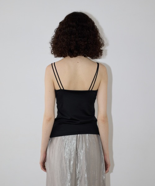 AIC.（エーアイシー）の「パッド付きシアー切り替えキャミソール（キャミソール・レディース・チャコールグレー/ブラック・FREE）」の5枚目の写真