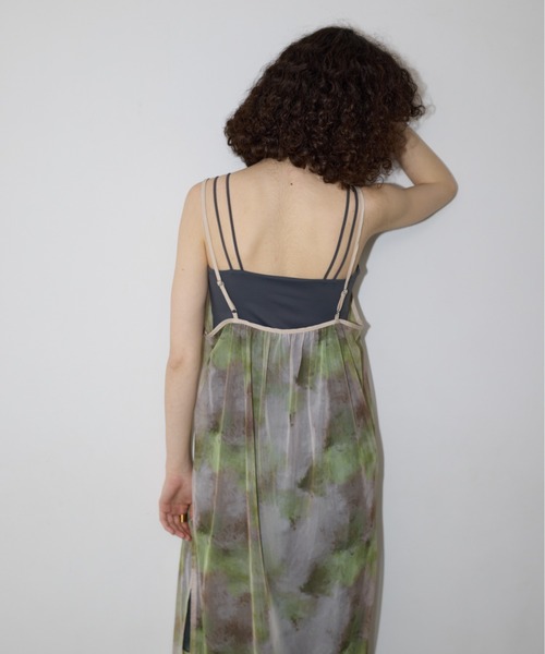 AIC.（エーアイシー）の「パッド付きシアー切り替えキャミソール（キャミソール・レディース・チャコールグレー/ブラック・FREE）」の21枚目の写真